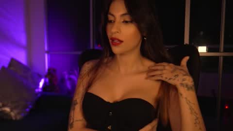 Snapshot of rosseyquiin chatting on 09-28-25, 03:12 Rossey online show from 09-28-25, 03:12
