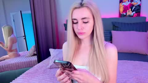 Snapshot of rossy_x_ chatting on 06-13-26, 01:14 Rossy 630 pm - 230 am online show from 06-13-26, 01:14