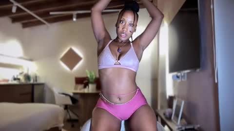 Snapshot of rosycoco chatting on 03-12-25, 12:53 Rosy Coco online show from 03-12-25, 12:53