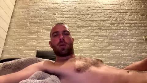 Snapshot of rotteei1 chatting on 11-03-25, 07:59 rotteei1 online show from 11-03-25, 07:59