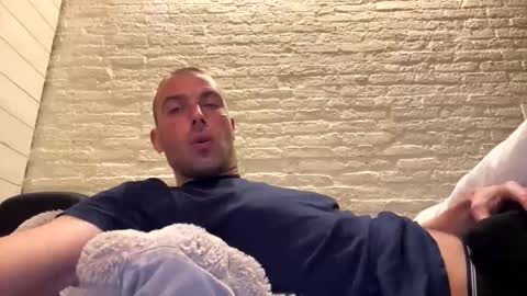 Snapshot of rotteei1 chatting on 11-07-25, 05:24 rotteei1 online show from 11-07-25, 05:24