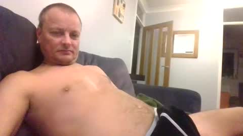 Snapshot of rotunda1874 chatting on 09-28-25, 10:26 rotunda1874 online show from 09-28-25, 10:26