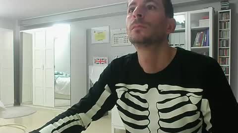 roubarixx online show from 10-27-25, 07:01