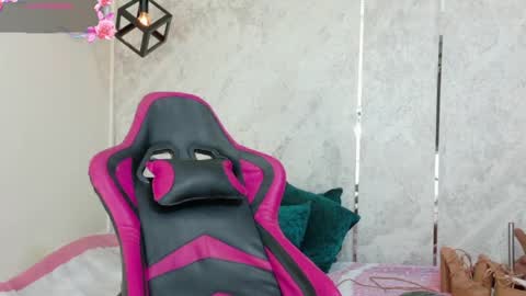 Snapshot of rous_55 chatting on 04-04-26, 02:25 Rous online show from 04-04-26, 02:25