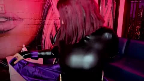 rouse darkk online show from 10-17-25, 04:48