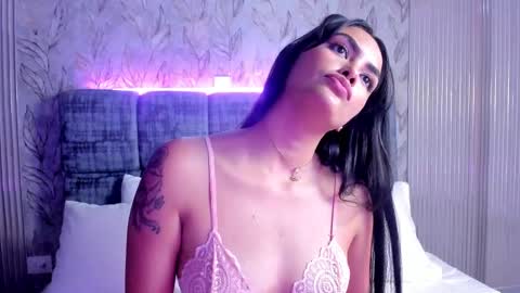 Snapshot of rouse_lia chatting on 03-04-26, 04:57 R O S E L I A online show from 03-04-26, 04:57