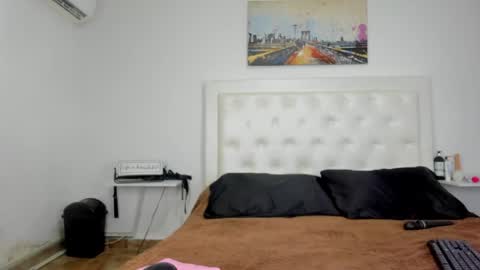 rouse_sexy_hotxx77 online show from 05-28-26, 01:58