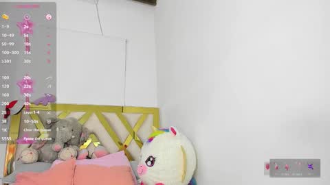 Snapshot of rousee_yarelds chatting on 12-14-25, 11:09 rousee_yarelds online show from 12-14-25, 11:09