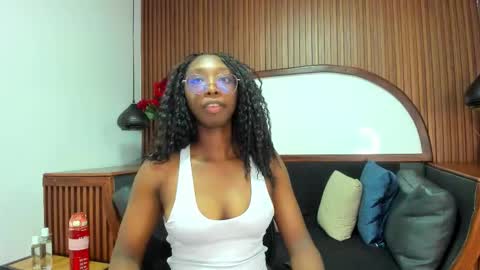 Snapshot of rouselux chatting on 03-02-26, 11:50 rouselux online show from 03-02-26, 11:50