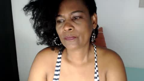 luxa online show from 07-23-26, 01:31