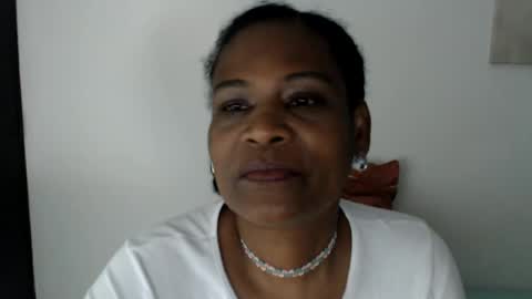 luxa online show from 07-24-26, 01:20