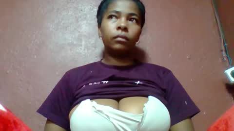 rovaelyah online show from 04-24-26, 02:47