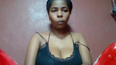 rovaelyah online show from 04-27-26, 06:44