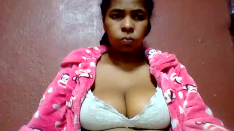 rovaelyah online show from 06-14-26, 09:00