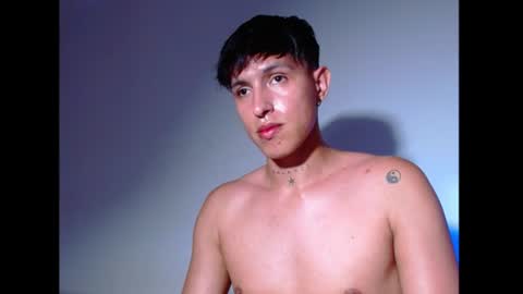 rowanboy23 online show from 06-14-26, 02:24