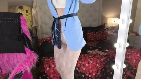 Roxalana online show from 04-25-26, 01:41