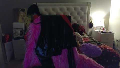 Roxalana online show from 06-15-26, 06:43