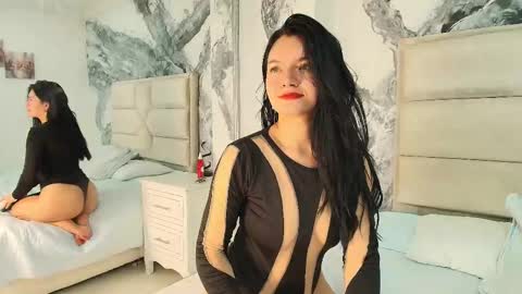 roxanaborns online show from 09-22-25, 12:34