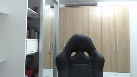 Roxana online show from 01-06-25, 04:26