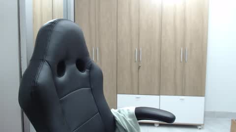 Roxana online show from 02-08-25, 02:15