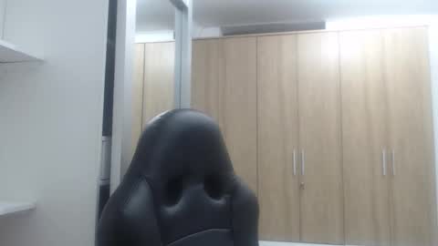 Roxana online show from 02-20-25, 04:07