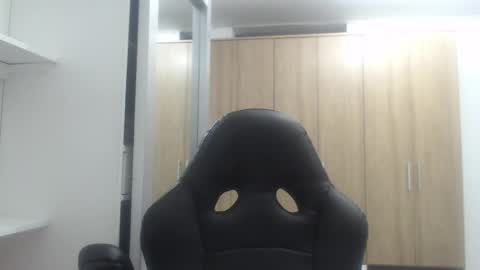 Roxana online show from 02-28-25, 01:37