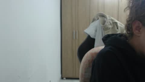 Roxana online show from 09-29-25, 04:17