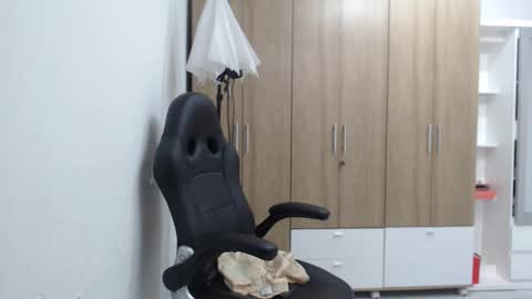 Snapshot of roxanalove7 chatting on 01-07-26, 02:19 Roxana online show from 01-07-26, 02:19