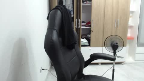 Snapshot of roxanalove7 chatting on 03-05-26, 02:07 Roxana online show from 03-05-26, 02:07