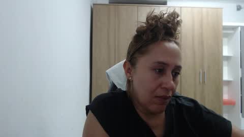 Snapshot of roxanalove7 chatting on 03-10-26, 02:16 Roxana online show from 03-10-26, 02:16