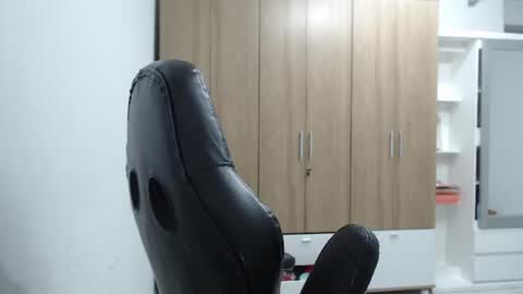 Snapshot of roxanalove7 chatting on 07-23-26, 02:31 Roxana online show from 07-23-26, 02:31