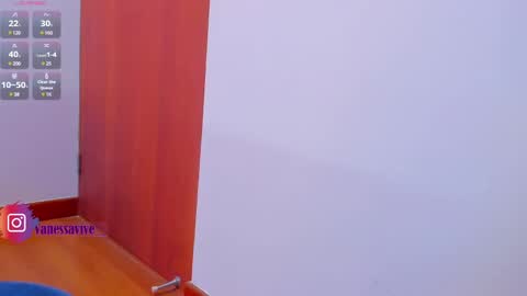 Snapshot of roxanasmiith chatting on 12-07-24, 07:49 Roxxx Thee Stallion online show from 12-07-24, 07:49