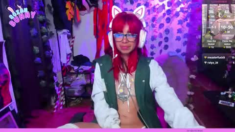 roxxy online show from 03-04-25, 05:11
