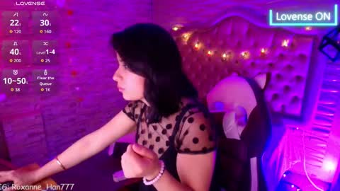 Snapshot of roxanne_han chatting on 02-24-26, 11:41 roxanne_han online show from 02-24-26, 11:41