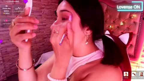 Snapshot of roxanne_han chatting on 03-06-26, 12:01 roxanne_han online show from 03-06-26, 12:01