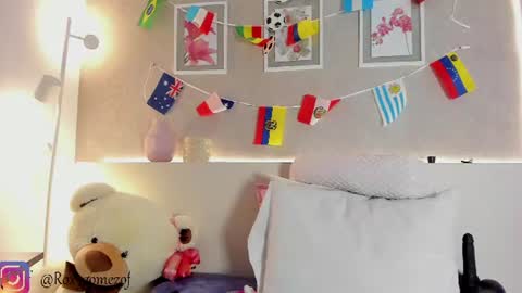 Roxanne Gomez online show from 07-14-26, 12:33