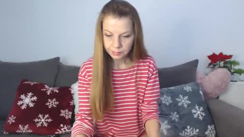 roxanneliss online show from 12-14-24, 08:40