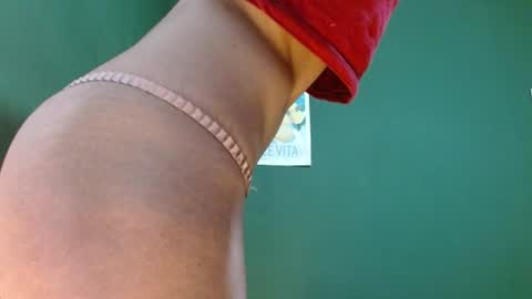 Snapshot of roxiehood chatting on 08-01-26, 02:11 Roxie online show from 08-01-26, 02:11