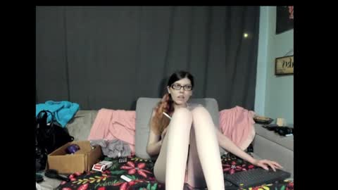 roxihazeleyes online show from 02-03-25, 12:47