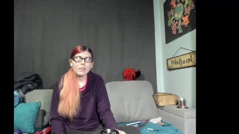 roxihazeleyes online show from 09-20-25, 10:38