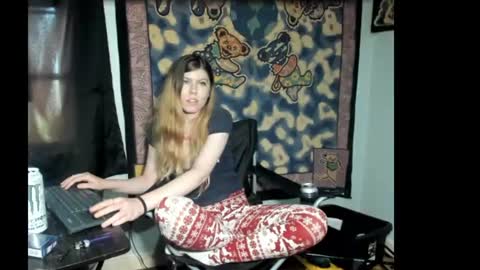 roxihazeleyes online show from 07-22-26, 02:20