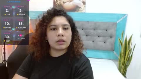 roxiie online show from 10-08-25, 02:42