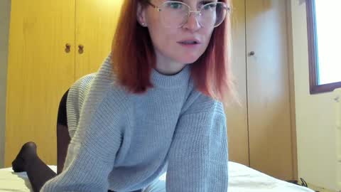 Snapshot of roxxxco chatting on 12-30-24, 02:40 Tatyana online show from 12-30-24, 02:40
