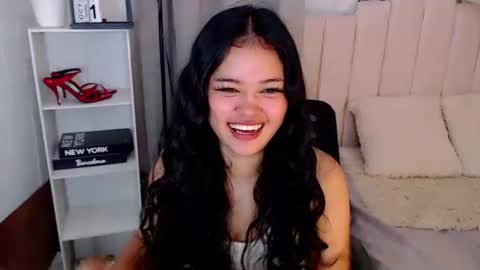 roxxy_blossom online show from 10-12-25, 03:27