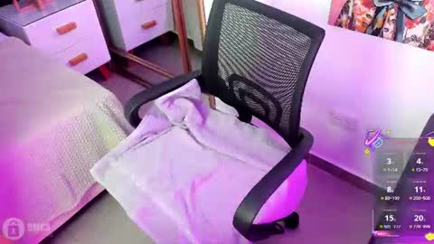 Annah  online show from 07-24-26, 10:57
