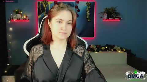 Roxy fiery online show from 12-04-25, 01:59