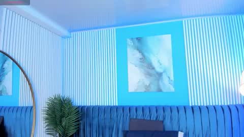 Snapshot of roxy_hell chatting on 09-14-25, 12:04 Roxy hell online show from 09-14-25, 12:04