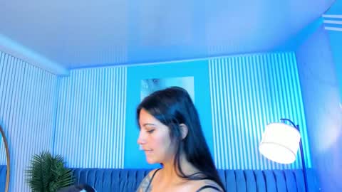 Snapshot of roxy_hell chatting on 11-04-25, 12:26 Roxy hell online show from 11-04-25, 12:26