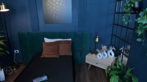 Snapshot of roxy_hell chatting on 01-06-26, 12:31 Roxy hell online show from 01-06-26, 12:31