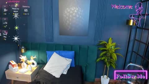 Snapshot of roxy_hell chatting on 02-11-26, 12:32 Roxy hell online show from 02-11-26, 12:32